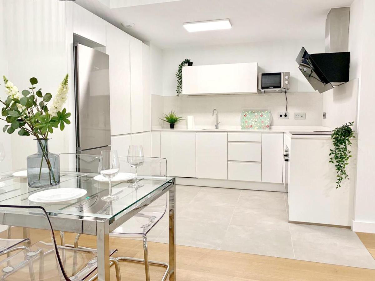Deluxe Beach Flat W Garage By Wave Properties Лас-Пальмас-де-Гран-Канария Экстерьер фото